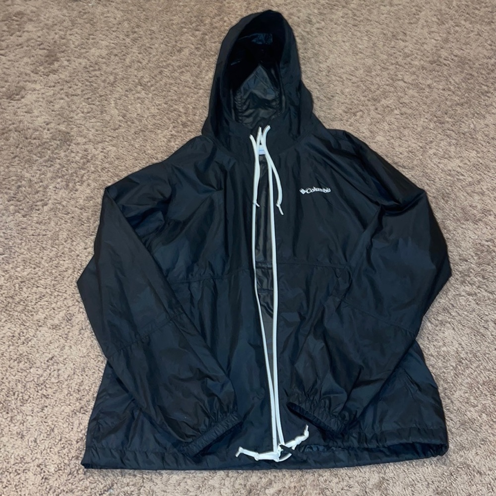 NWOT black Columbia raincoat, size large